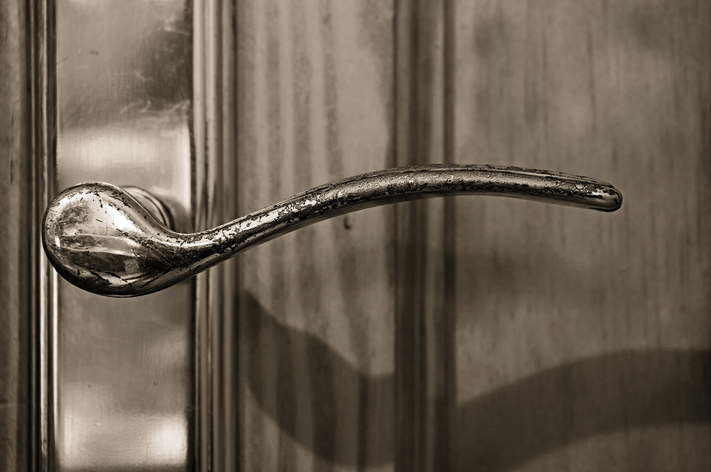 Door handle