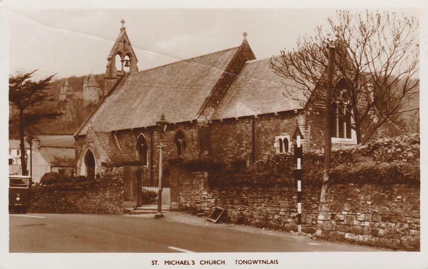 Postcard featuring St Michael's church from around 1940